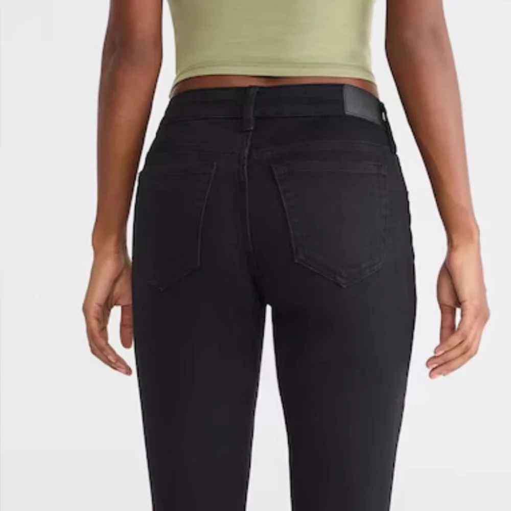 Aeropostale Woman’s‎ Mid Rise Boot Black Jeans Size 16s